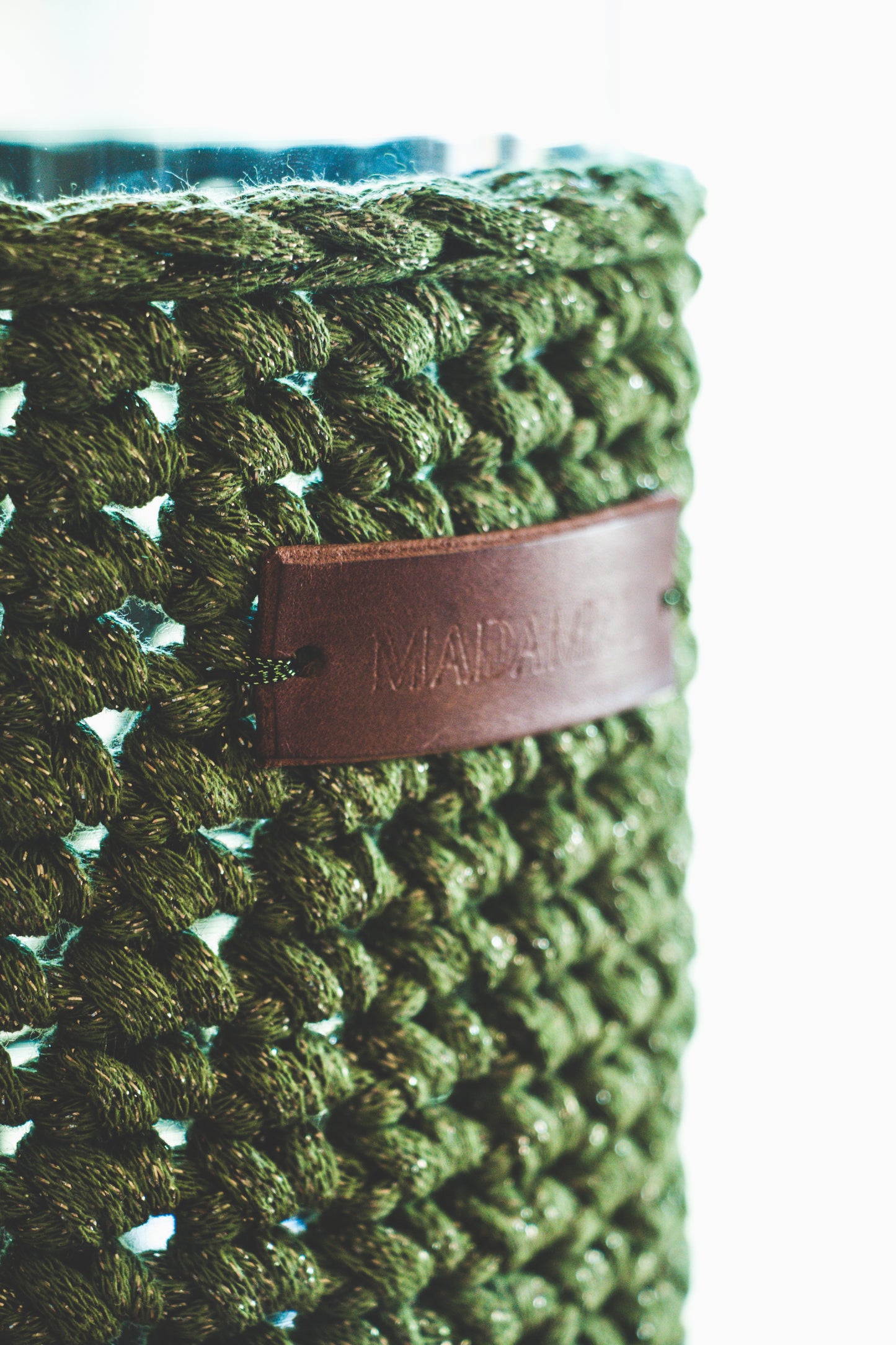 vase habillé au 3/4 de crochet vert lumineux