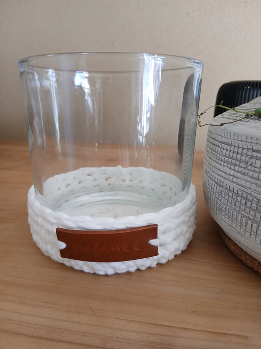 Vase Habillé Petit Modèle — Blanc & Simplicité