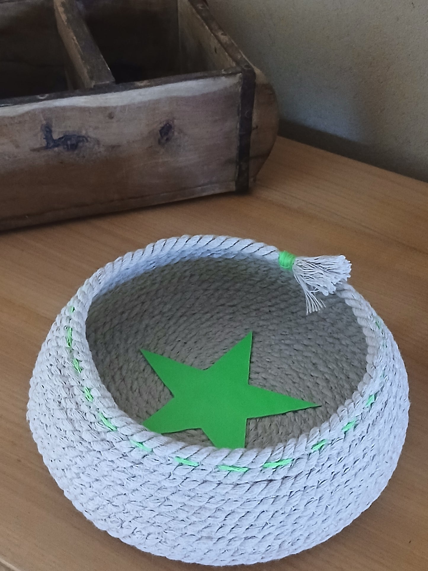 Corbeille — La Douceur Contrastée