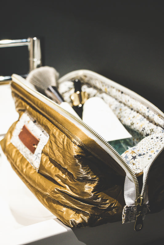 Trousse Matelassée — Élégance Essentielle