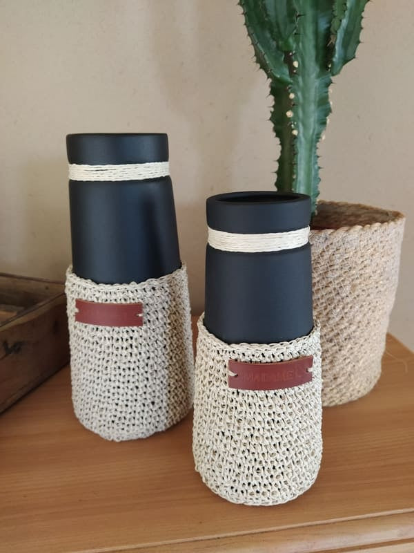 vase et crochet